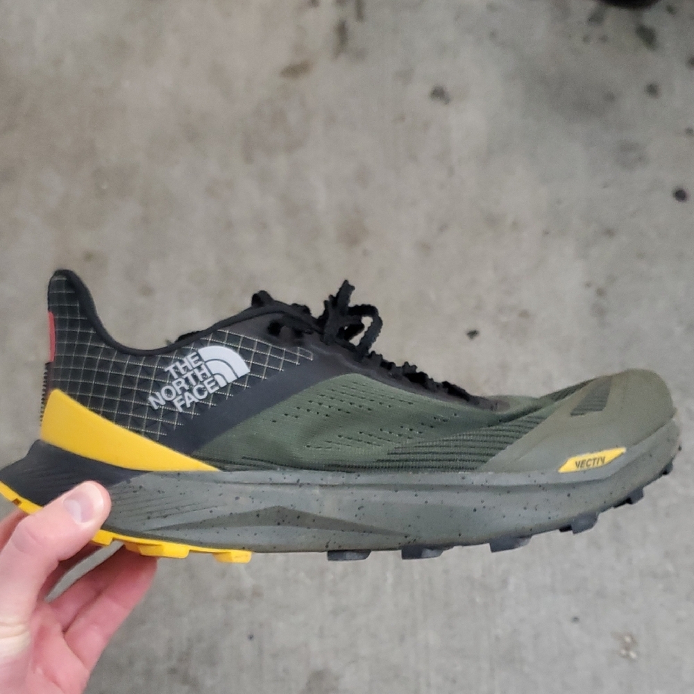 The North Face Men's Vectiv Infinite 2 Trail Shoe - New Taupe Green/Black
